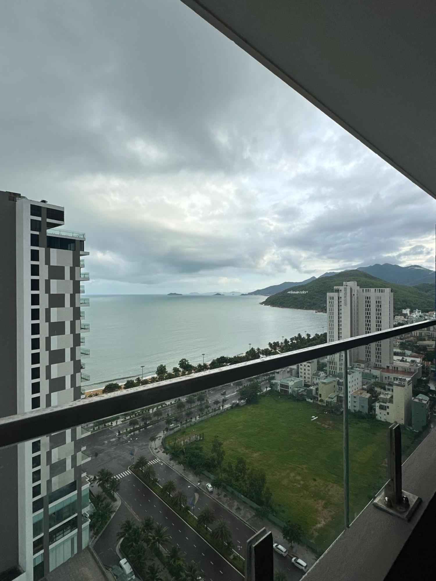 Flc Sea Tower Quy Nhon- Q House Codotel Extérieur photo