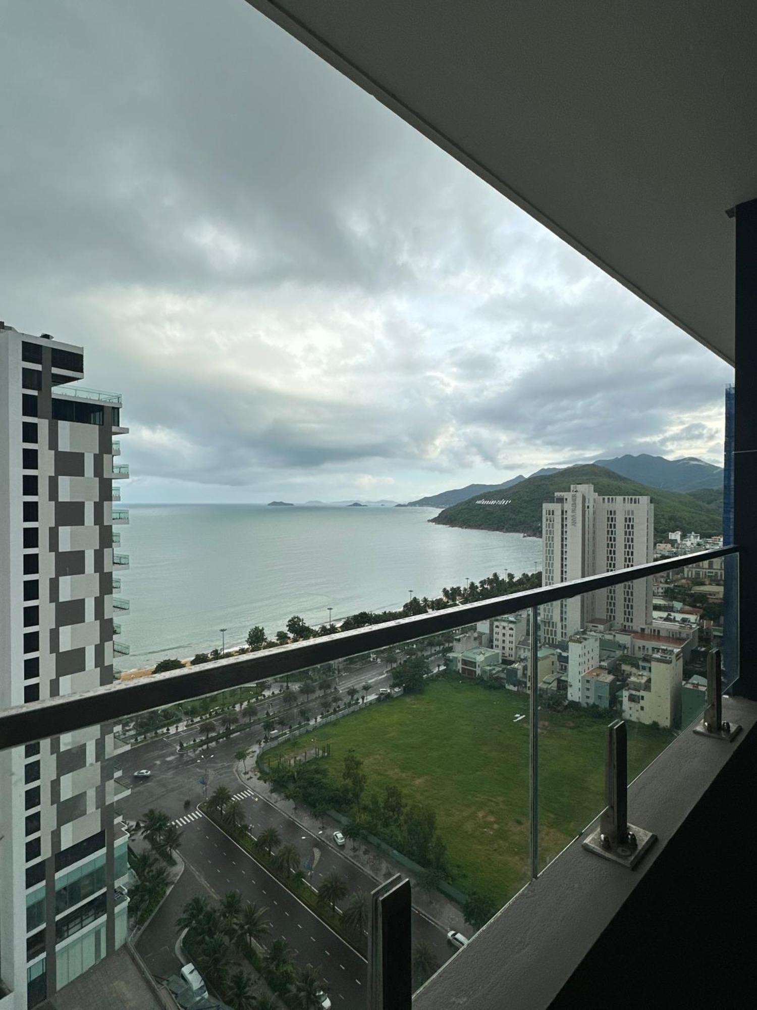 Flc Sea Tower Quy Nhon- Q House Codotel Extérieur photo